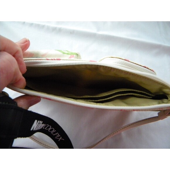COACH Y2K Vintage Hampton Signature C Scribble Wristlet  Coach Pastel Scribble Very Rare wristlet with 2 hang tags